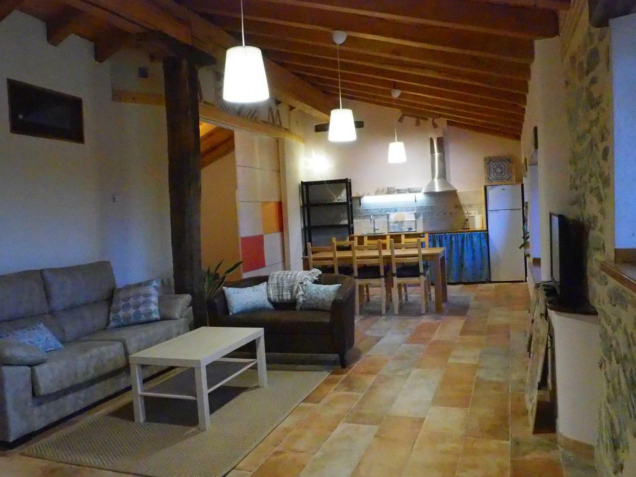 Haizatu Manurga Buitenkant foto